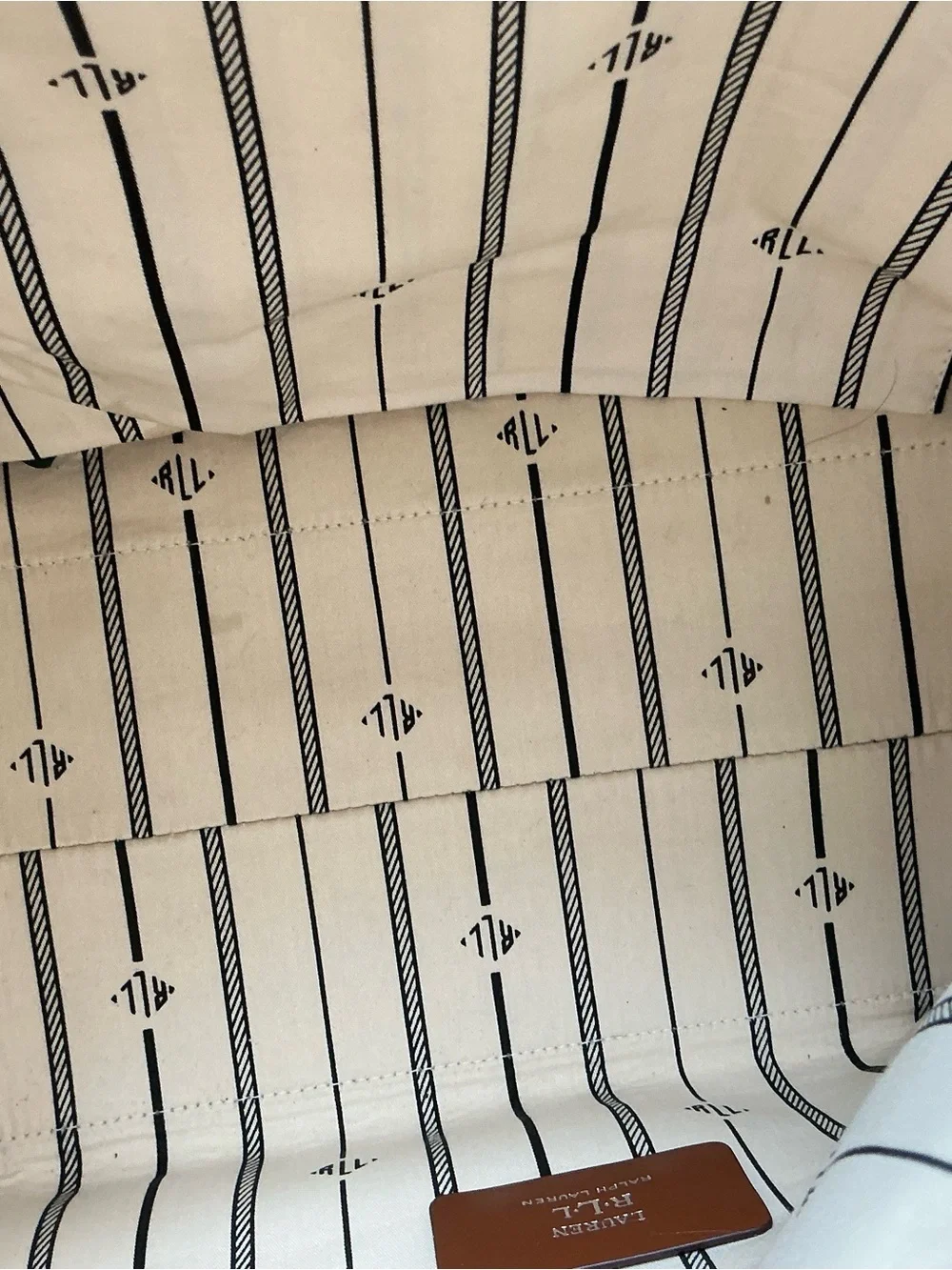 Ralph Lauren has handle peeling